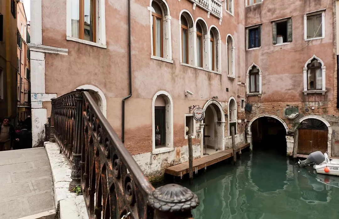 All'Angelo Art Hotel-1